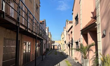 PH DE 3 AMBIENTES VENTA EN Mentruyt  766  (LOMAS DE ZAMORA)