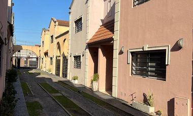 PH DE 3 AMBIENTES VENTA EN Mentruyt  766  (LOMAS DE ZAMORA)