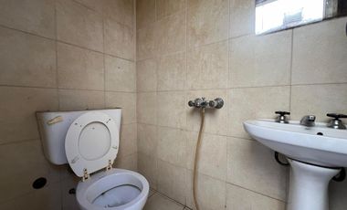 PH de 5 ambientes con dos cocheras en Venta en el centro de Wilde