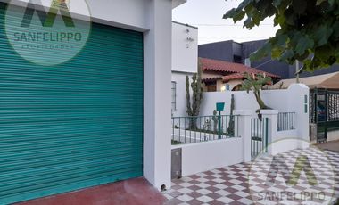 Casa - Venta -  Villa Dominico