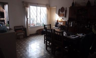 CASA 3 DORM + DPTO 2 DORM