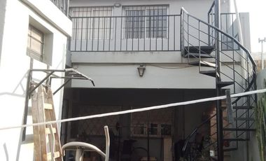 CASA 3 DORM + DPTO 2 DORM