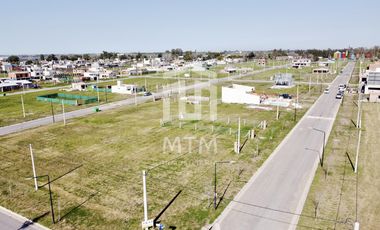 Terreno en  Venta Barrio Residencial  Serena Alvear.