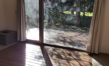 Casa en venta - 4 Dormitorios 2 Baños - Cocheras - 350Mts2 - El Palomar, Cañuelas