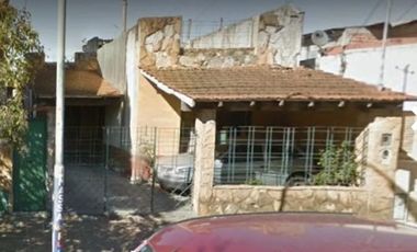 Casa en Venta - 3 dormitorios 1 baño - 80mts2  - Remedios De Escalada