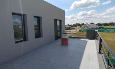 Casa en Venta Santa Elisa, Pilar del Este