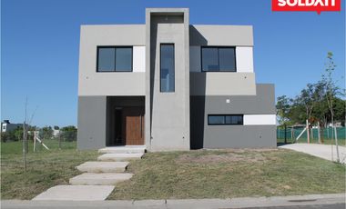 Casa en Venta Santa Elisa, Pilar del Este