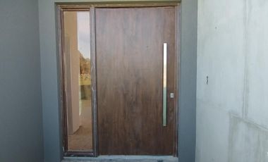 Casa en Venta Santa Elisa, Pilar del Este