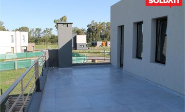 Casa en Venta Santa Elisa, Pilar del Este