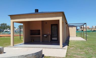 Casa en Venta Santa Elisa, Pilar del Este