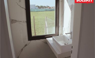 Casa en Venta Santa Elisa, Pilar del Este