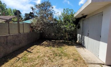 |CASA CON TODOS LOS SERVICIOS EN ZONA ALTA DE  MAR DE AJO|