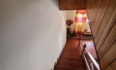 Hermoso Triplex c/amplio patio!!