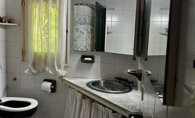 Casa en  venta en el Delta de Tigre con frente al Río Carapachay