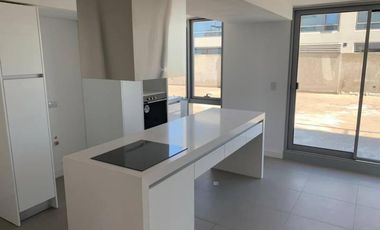 Venta con Renta  Piso Alto  - 400Mts   Terraza - Complejo Al Rio TORRE 2 - Vicente López