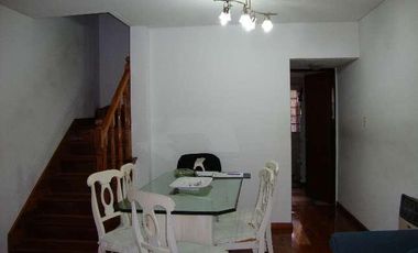 TRIPLEX DE 4  AMB , COCHERA en Venta en Ramos Mejia