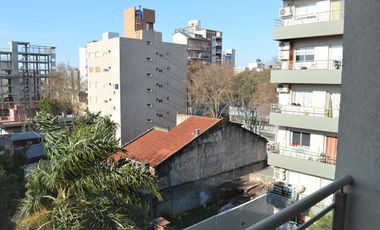 VENTA DEPARTAMENTO 2 AMBIENTES EN SAN MARTIN CON BALCON – CON RENTA