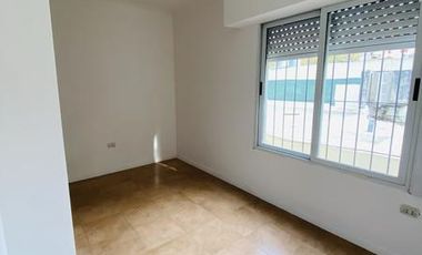Las Heras 465 - Monte Grande