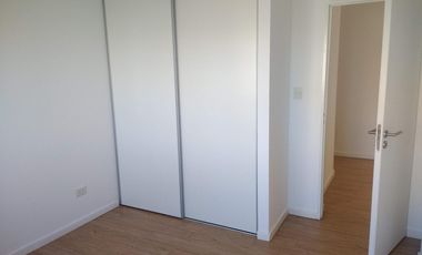 3 DORMITORIOS, PLAYROOM y SERVICIO. LOTE INTERNO.