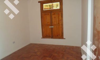 VENTA CASA 2 DORMI - Bº LOS CEREZOS 1 - PLOTTIER