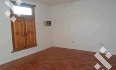 VENTA CASA 2 DORMI - Bº LOS CEREZOS 1 - PLOTTIER
