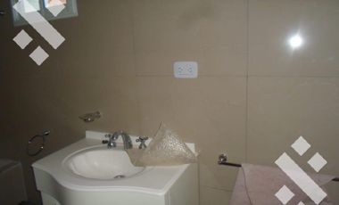 VENTA CASA 2 DORMI - Bº LOS CEREZOS 1 - PLOTTIER