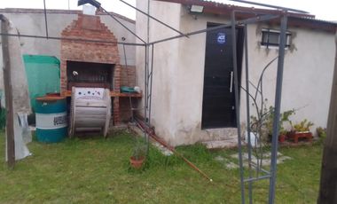 Casa en venta - 2 Dormitorio 1 Baño - Cochera - 362Mts2 - Alejandro Korn, San Vicente