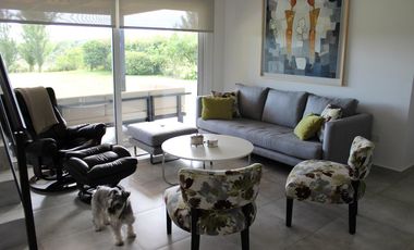 Venta casa 3 dormitorios en Country Nautico Isla Santa Monica, Delta