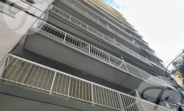 Oportunidad única - Depósito de 600 m²   departamento en Santa Fe y Montevideo a solo U$S 800/m²