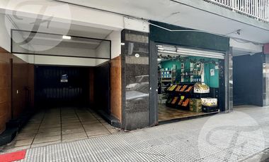 Oportunidad única - Depósito de 600 m²   departamento en Santa Fe y Montevideo a solo U$S 800/m²