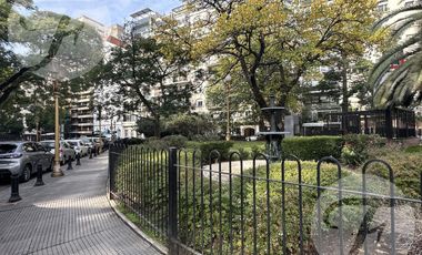 Oportunidad única - Depósito de 600 m²   departamento en Santa Fe y Montevideo a solo U$S 800/m²