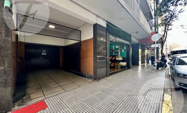 Oportunidad única - Depósito de 600 m²   departamento en Santa Fe y Montevideo a solo U$S 800/m²