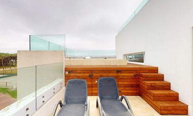 Departamento Penthouse  Frente al mar en venta en  Pinamar - Villa del Mar