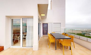Departamento Penthouse  Frente al mar en venta en  Pinamar - Villa del Mar
