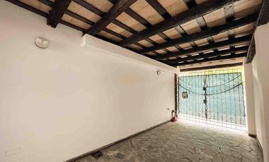PH en venta - 4 Dormitorios 2 Baños - 162mts2 - La Plata