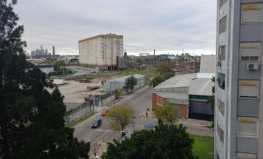 Tres ambientes en venta en Avellaneda