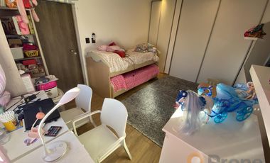VENTA CASA DE CALIDAD 2 DORMITORIOS CON PILETA EN PUNTA CHACRA