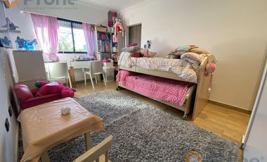 VENTA CASA DE CALIDAD 2 DORMITORIOS CON PILETA EN PUNTA CHACRA