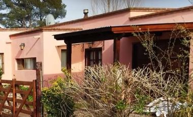 Casa en venta - 2 Dormitorios 2 Baños - 450Mts2 - Miramar