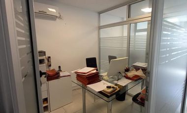 ALQUILER | PISO DE OFICINAS