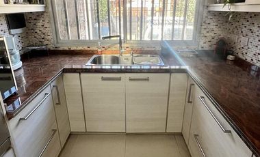 VENTA CASA EN HAEDO CHICO