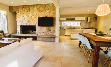 Casa en Venta Costa Esmeralda