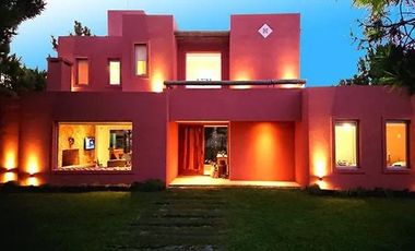 Casa en Venta Costa Esmeralda