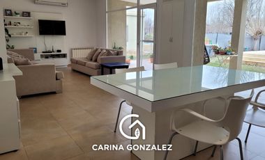 Casa en barrio privado los olivos Centenario 3 Dormitorios