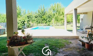 Casa en barrio privado los olivos Centenario 3 Dormitorios