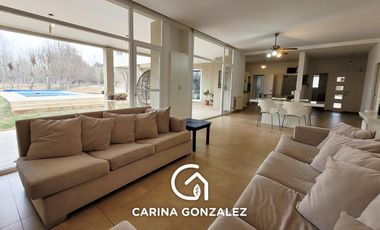 Casa en barrio privado los olivos Centenario 3 Dormitorios