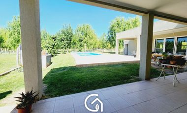 Casa en barrio privado los olivos Centenario 3 Dormitorios