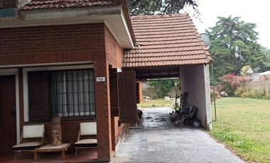 Casa y terreno en venta - 3 dormitorios 2 baños  - 800mts2 - San Bernardo Del Tuyu