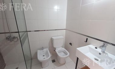 Venta de Departamento 2 ambientes con patio en Wilde (30409)