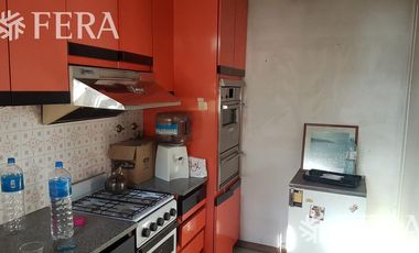Venta de PH 5 ambientes apto profesional con local en Wilde